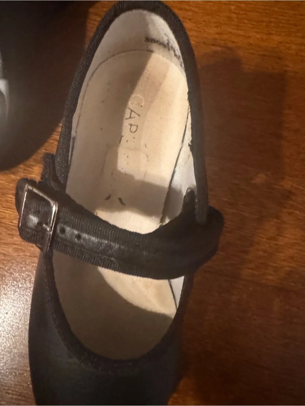 Capezio Black Matte toddler size 10- tap shoes -used